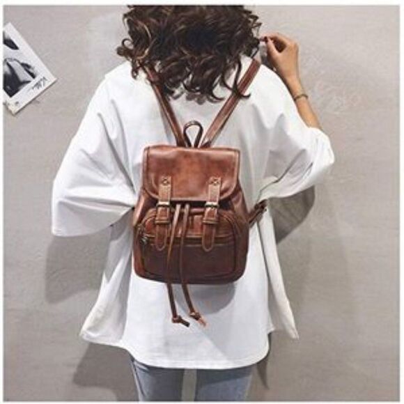 Retro Style Mini Backpack - Picture 3 of 12